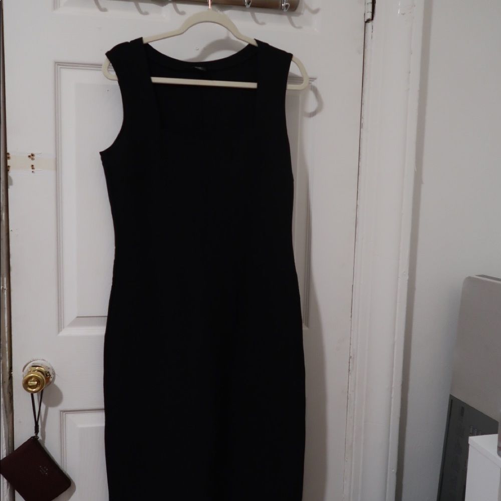 BLACK DRESS- AUDREY HEPBURN STYLE